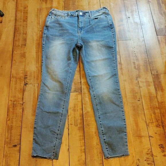 True Religion Halle Skinny Jeans Size 31 Raw Hem Cotton - Picture 2 of 13